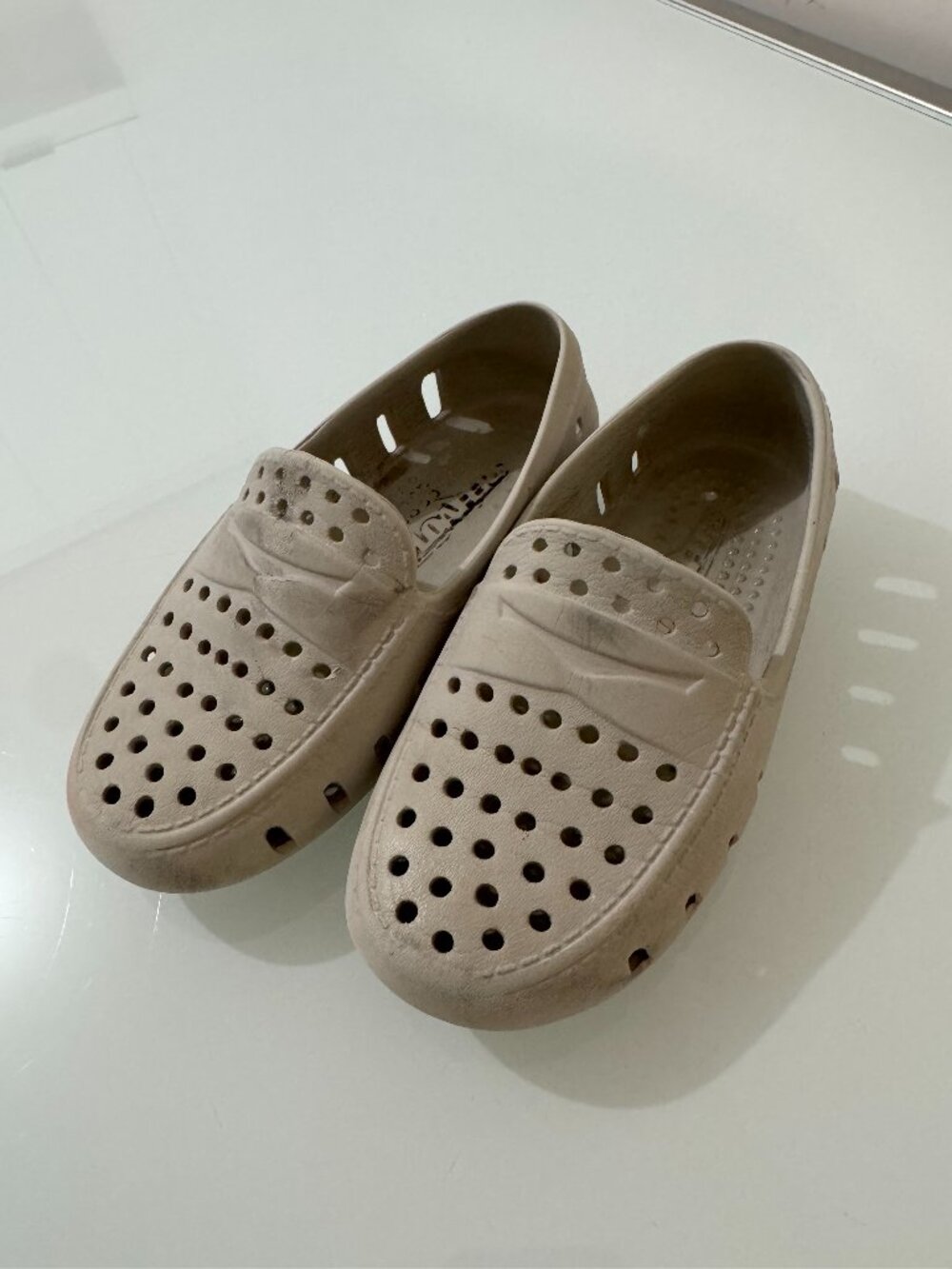 Floafers